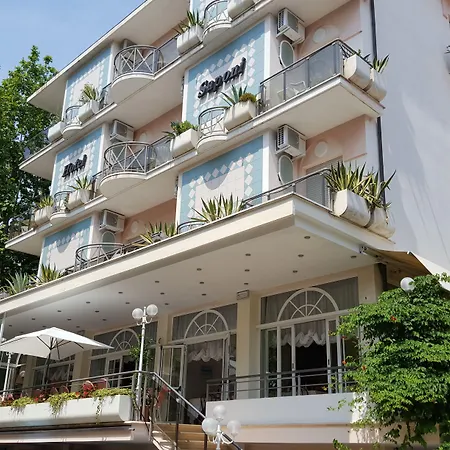 Saponi Hotel Rímini